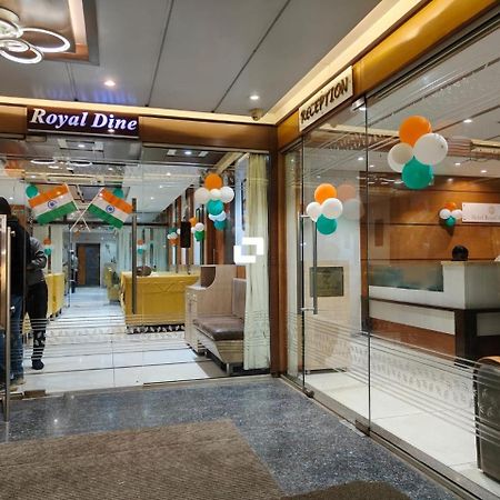 Hotel Royal Shelter Vapi Exterior photo