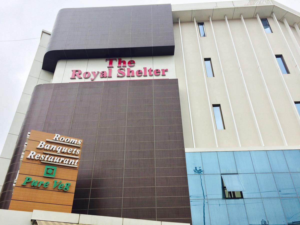 Hotel Royal Shelter Vapi Exterior photo